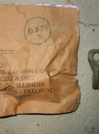 NOS Fastener Clip for Radio Set SCR-609/610, BC-659 or Power Supply PE-117 (4ea)