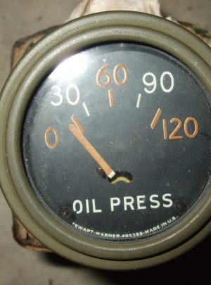 NOS IHC Halftrack Electric Oil Pressure Gauge 0-120 (1ea)