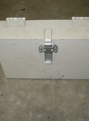 Boîte de rangement de grenade pour véhicule blindé NOS (1ea)