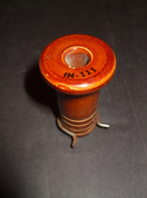 Isolateur de plomb d'antenne en céramique NOS WWII IN-111 (1ea)