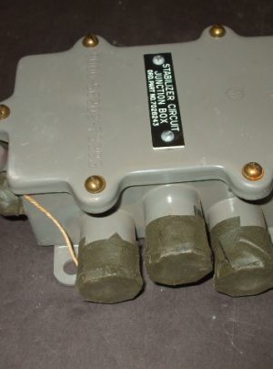 NOS LVT-5 Gun Stabilizer Circuit Junction Box (1ea)