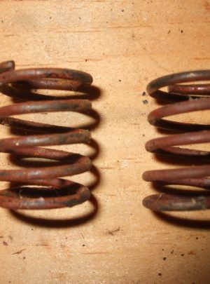Early Ben-Hur Trailer Brake Shoe Hold Down Spring (4ea)