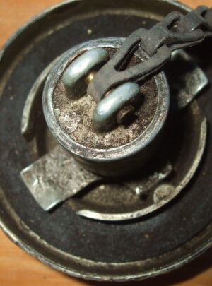 Early Diamond T Fuel Tank Cap (1ea)