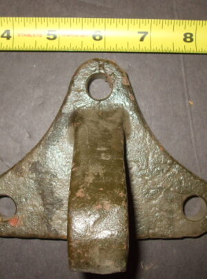 Dodge M37 Front Lifting Shackle Bracket (1ea)